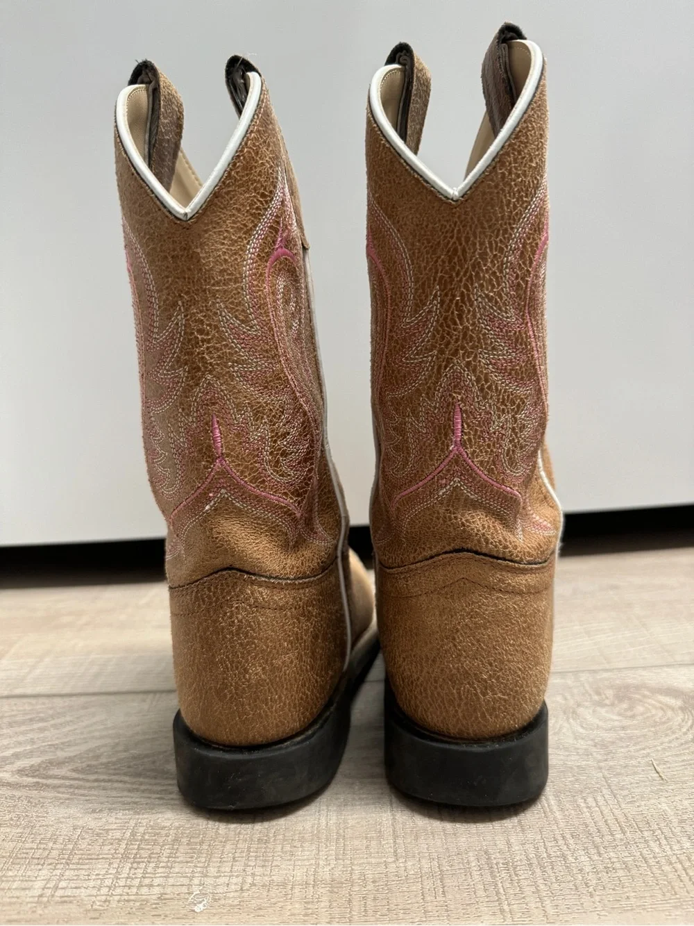 Tan Shyanne Girls Cowboy Boots with Pink Stitching